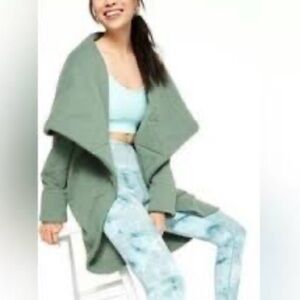 Bagatelle Young Broke Fabulous Anthropologie Women's Green  Coat cardigan